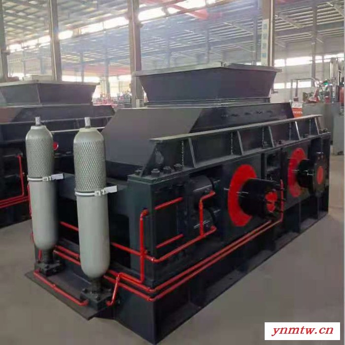 狼牙破碎机 大小型对辊破碎机 液压双辊破碎机图4