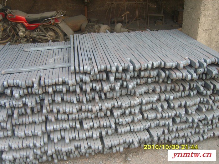 破碎机锤破套，破碎机锤头，粉碎机锤头，钢球，筛条图4
