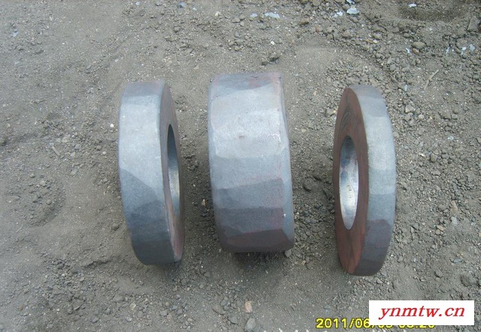 破碎机锤破套，破碎机锤头，粉碎机锤头，钢球，筛条图5