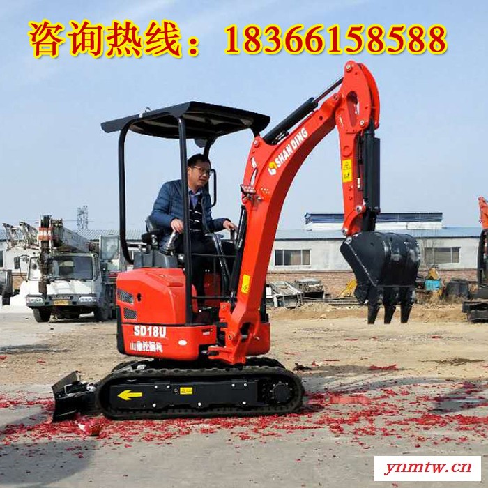 四川绵阳山地开荒用破碎机  大棚用的小型挖掘机图1