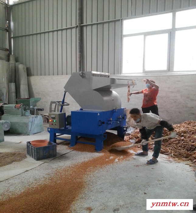 广东专业生产塑料破碎机 粉碎机 塑料粉碎机厂家 30HP粉碎机 多种型号参考图6