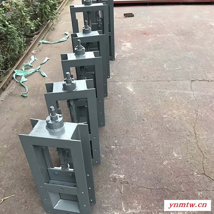程煤**捞车器捕车器钩轴式矿车防溜器矿车斜井防跑车装置图2