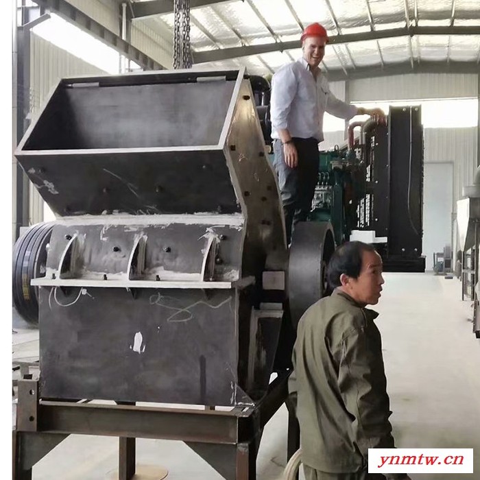 邦隆厂家直供PC600x400 柴油式锤破机 柴油锤式破碎机 移动柴油锤破 ** 支持定制图3