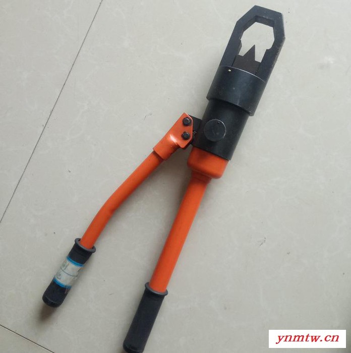 YP-24整体式液压螺帽破切器 螺母劈开器 螺帽破开切除分离器 手动液压锈腐螺帽破碎机 批发供应图3