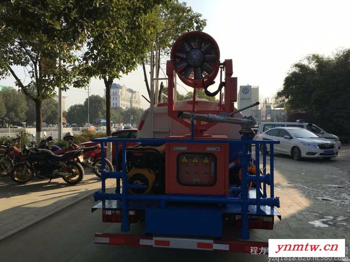 洒水车加装喷雾机    主要装置图5