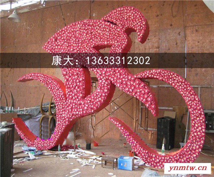 湖北康大雕塑骑车人广场雕塑园林雕塑图2