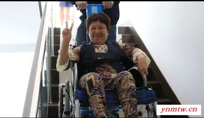 赣州市轮椅爬楼车厂家 启运直销轮椅爬楼车 残疾人爬楼机图3