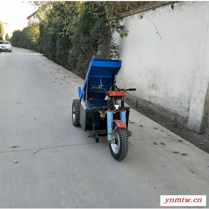 人骑电动拉砖车 加气块工地电动运输车 自卸拉砖车厂家供应图4