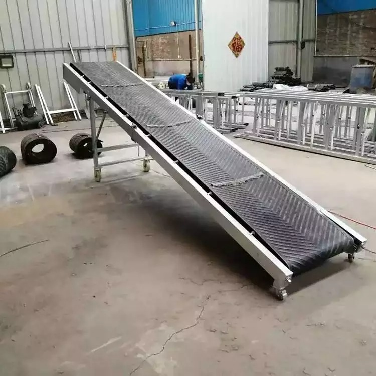 防滑皮带输送机 定做移动式输送机 化肥装车